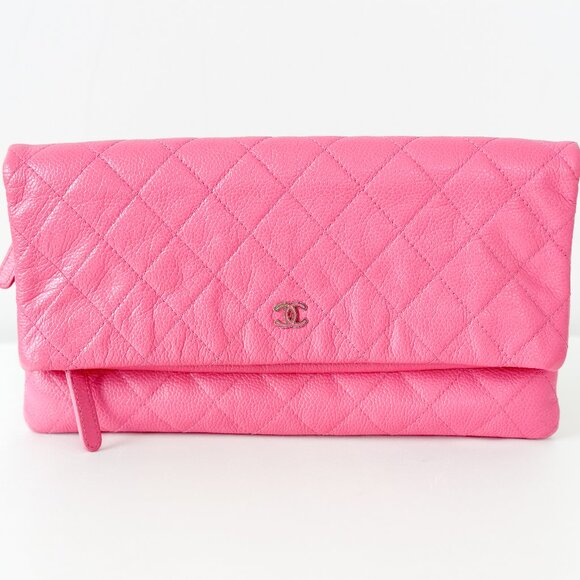 Chanel Pink Caviar Beauty Clutch - Picture 1 of 15